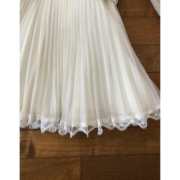 Dorissa of Miami vintage swiss dot pleated cream dress with lace aged 6 - Picture 6 of 12